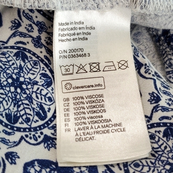 H&M Blue White Paisley Boho Romper Playsuit Size 8 - Picture 11 of 11